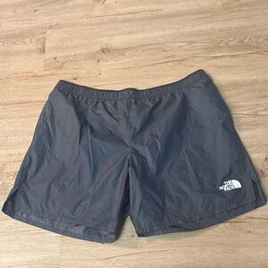 The north face short size XL